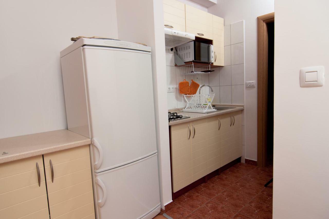 Apartmani Galija 피사크 외부 사진