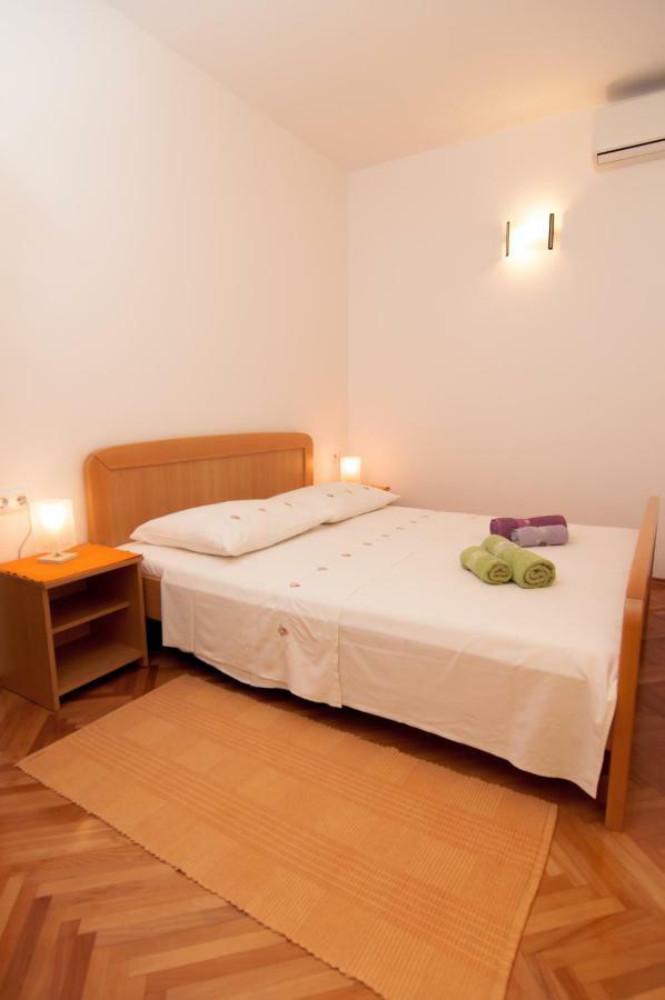 Apartmani Galija 피사크 외부 사진